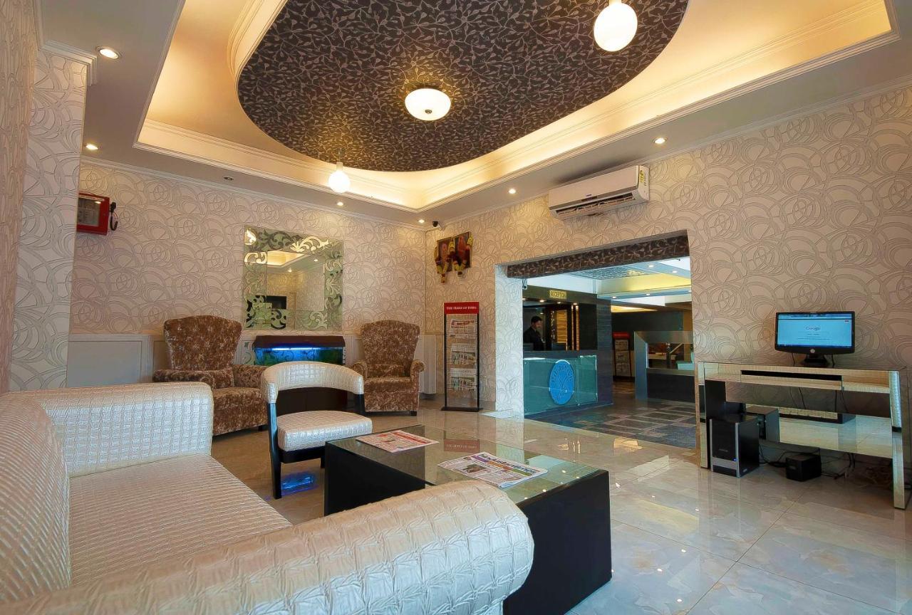 Pitrashish Grand And Premium Hotel Delhi  Exterior photo